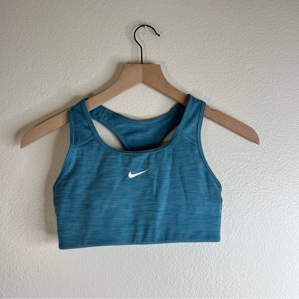 Nike Women's Blue Sports Bra Top Small